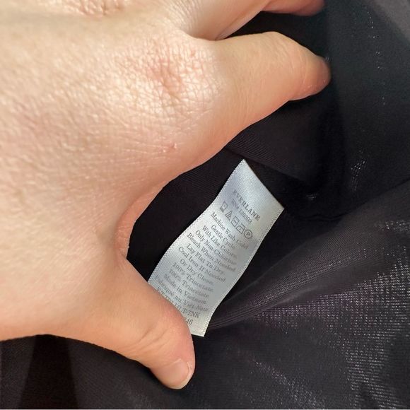 Everlane Black Women’s Halter Tank - Picture 3 of 5